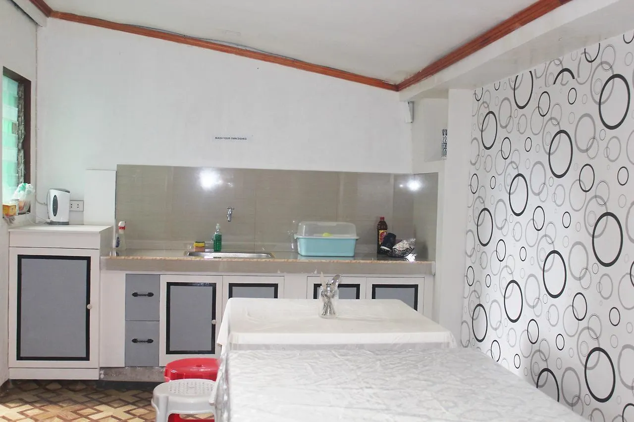 J'S Backpackers Hostel Davao Stadt